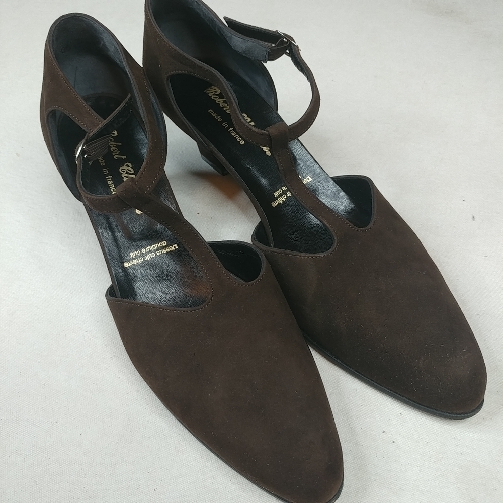Robert Clergerie Paris Chocolate Brown Suede Shoe